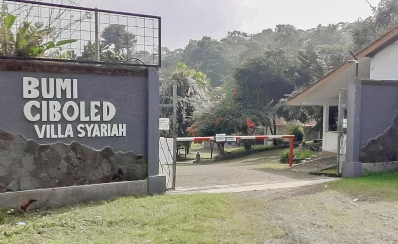 Bumi Ciboled Mitra Reddoorz Near Gerbang Tol Pamulihan Jatinangor Экстерьер фото